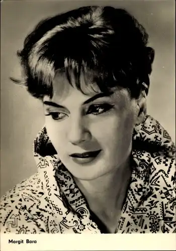 Ak Schauspielerin Margit Bara, Die Kluft, Eine Sonntagsliebe, Schmuggler