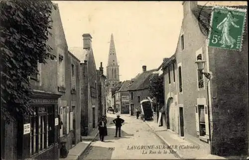 Ak Langrune sur Mer Calvados, La Rue de la Mer, Kutsche