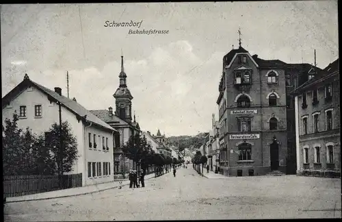 Ak Schwandorf im Oberpfälzer Wald Bayern, Bahnhofstraße, Bahnhof Hotel, Restaurant