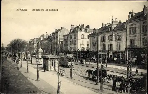 Ak Angers Maine et Loire, Boulevard de Saumur, Kutschen, Straßenbahn