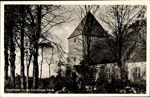 Ak Neukirchen Steinbergkirche in Schleswig Holstein, Kirche