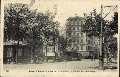 Ak Vaise Lyon Rhône, Place du Pont Mouton, Station des Tramways