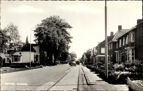 Ak Marum Groningen, Kruisweg, Häuser, Straßenpartie