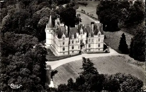 Ak Brain sur Longuenée Maine et Loire, Le Beuvriere, Vue aerienne, Universite Catholique