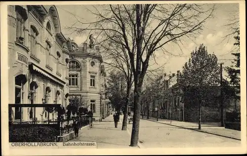 Ak Oberhollabrunn Hollabrunn Niederösterreich, Bahnhofstraße