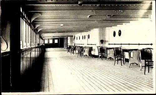 Foto Ak Dampfschiff Albert Ballin, HAPAG, Promenadendeck