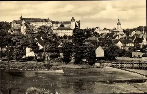 Ak Colditz in Sachsen, Blick zum Schloss
