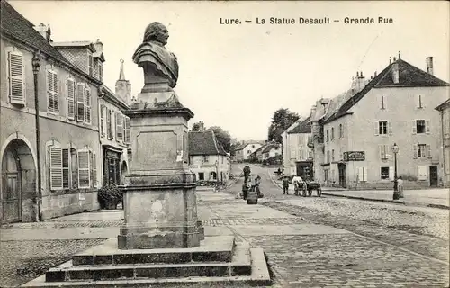 Ak Lure Haute Saône, La Statue Desault, Grande Rue
