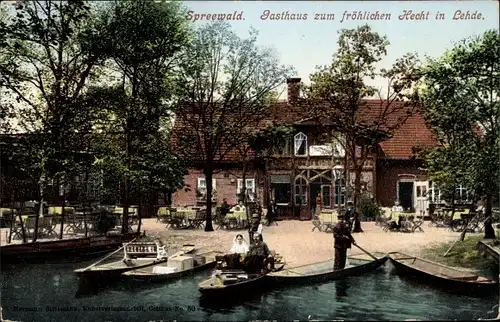 Ak Lehde Lübbenau im Spreewald, Gasthaus zum fröhlichen Hecht, Boote am Ufer