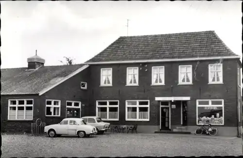 Ak Azewijn Gelderland, Cafe Berntsen