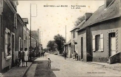 Ak Montreuil sur Maine Maine-et-Loire, Rue Principale