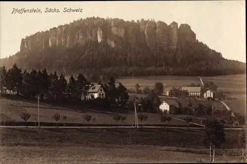 Ak Königstein an der Elbe Sächsische Schweiz, Blick auf den Pfaffenstein