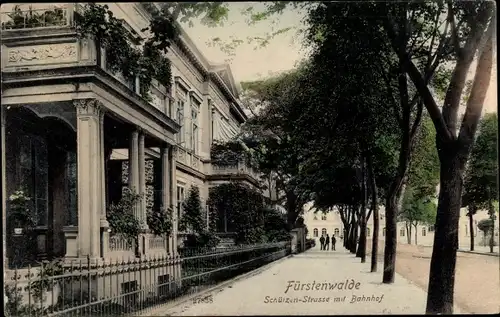 Ak Fürstenwalde an der Spree, Schützenstraße mit Bahnhof