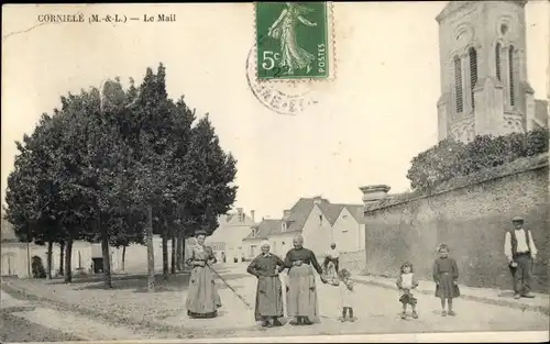Ak Cornillé Maine et Loire, Le Mail, Eglise