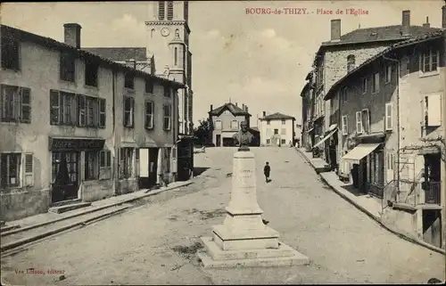 Ak Bourg de Thizy Rhône, Place de l'Eglise