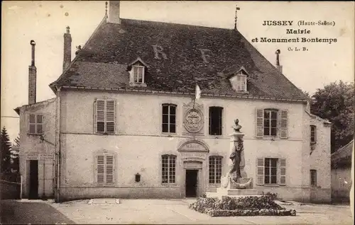 Ak Jussey Haute Saône, Mairie et Monument Bontemps