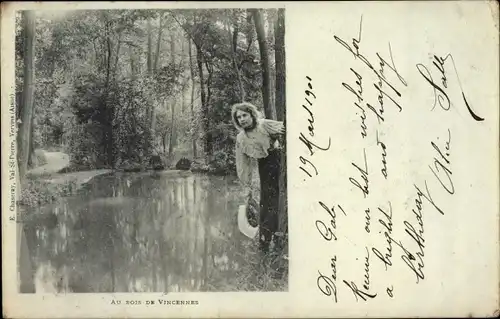 Ak Vincennes Val de Marne, Au Bois de Vincennes
