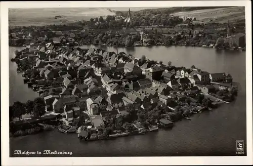 Ak Malchow in Mecklenburg, Fliegeraufnahme, Häuser