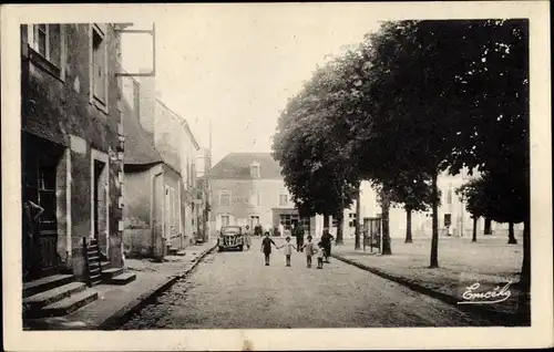 Ak Contigné Maine et Loire, La Place de l'Eglise