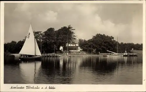 Ak Missunde Kosel in Schleswig Holstein, Segelboote im Hafen, Fährhaus