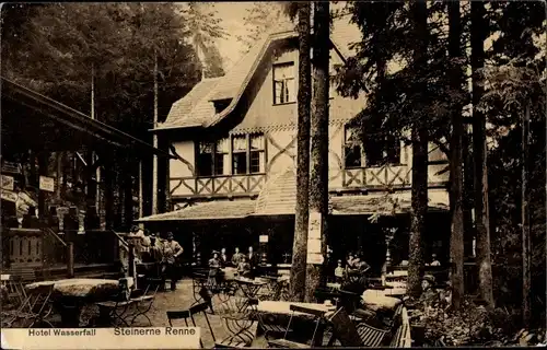 Ak Wernigerode am Harz, Hotel Steinerne Renne mit Wasserfall, Terrassenpartie