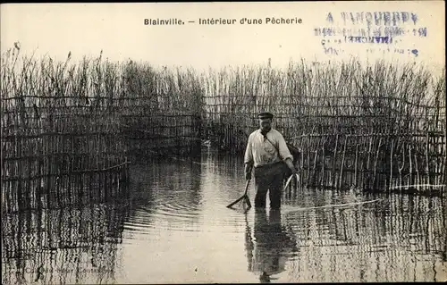 Ak Blainville sur mer Manche, Interieur d'une Pecherie