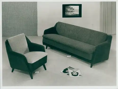 Foto Wohnzimmermöbel, Sitzgruppe, Sofa 625, Sessel 626, 50er Jahre, Reklame