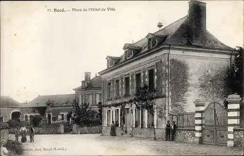 Ak Bocé Maine-et-Loire, Place de l'Hotel de Ville