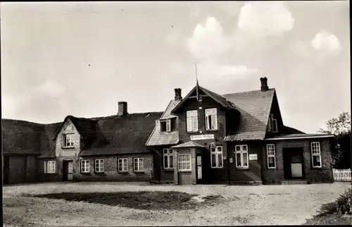 Ak Utersum Insel Föhr Nordfriesland, Knudsen's Gasthaus