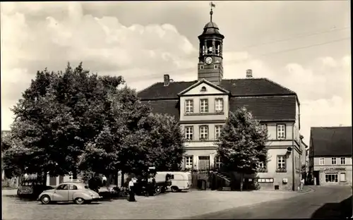 Ak Bad Düben an der Mulde, Rathaus, Auto