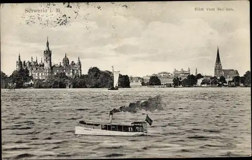 Ak Schwerin in Mecklenburg Vorpommern, Blick vom See aus, Kirche