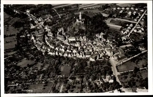 Ak Felsberg, Fliegeraufnahme von der Stadt, Umgebung