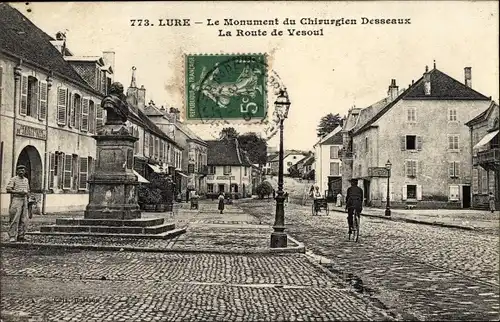 Ak Lure Haute Saône, Le Monument du Chirurgien Desseaux, La Route de Vesoul