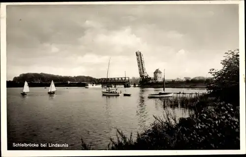 Ak Lindaunis Boren Schleswig Holstein, Schleibrücke, Segelboote