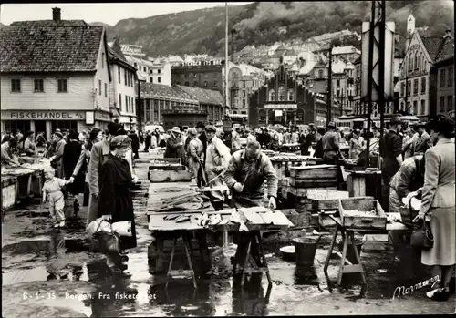 Ak Bergen Norwegen, Partie am Fischmarkt