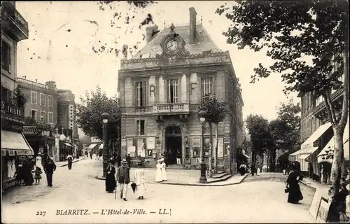 Ak Biarritz Pyrénées Atlantiques, L'Hotel de Ville