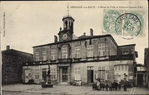 Ak Demange aux Eaux Meuse, L'Hotel de Ville et Fontaine Jeanne d'Arc