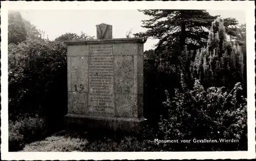 Ak Wierden Overijssel, Monument voor Gevallenen