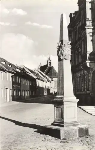 Ak Kamenz im Kreis Bautzen, Blick auf die Postmeilensäule