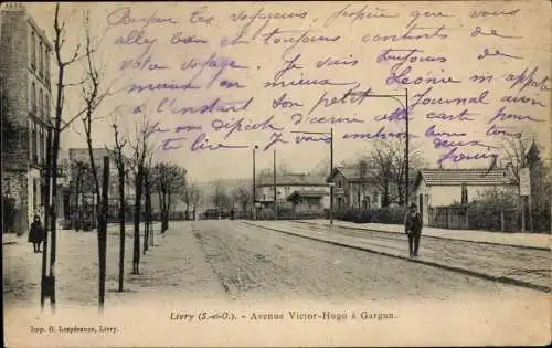 Ak Livry Seine Saint Denis, Avenue Victor Hugo a Gargan