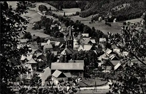 Ak Düdinghausen Medebach im Hochsauerlandkreis, Teilansicht vom Ort mit Kirche St. Johannes Baptist