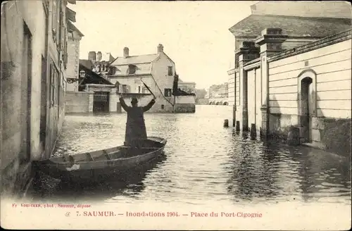 Ak Saumur Maine et Loire, Inondations 1904, Place du Port Cigogne