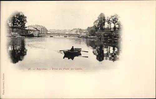 Ak Bayonne Pyrénées Atlantiques, Pres du Pont du Genie
