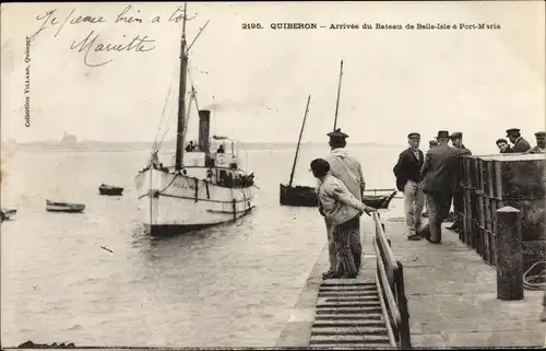 Ak Quiberon Morbihan, Arrivee du Bateau de Belle Isle a Port Maria