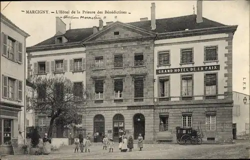 Ak Marcigny Saône et Loire, L'Hotel de la Prieure des Benedictines, Grand Hotel de la Paix