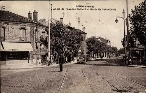 Ak Bondy Seine Saint Denis, Angle de l'Avenue Gallieni et Route de Saint Denis