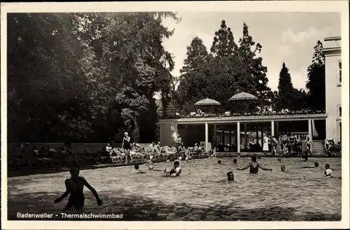 Ak Badenweiler im Schwarzwald, Thermalschwimmbad