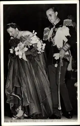 Ak Paris IX Opéra, Königin Juliana der Niederlande, Prinz Bernhard, Opernbesuch 1950