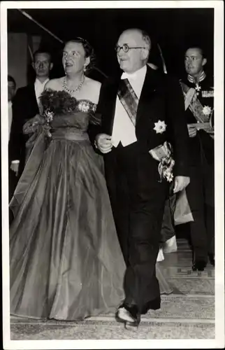 Ak Paris IX Opéra, Königin Juliana der Niederlande, Franz Präsident Auriol, Opernbesuch, 1950