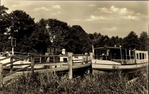 Ak Fürstenberg an der Havel, Am Anleger, Fähre